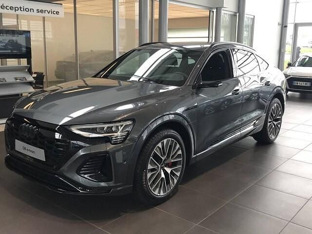 Gris daytona nacré Occasion 2024 Audi Q8 Sportback e-tron S-Line SUV | 59 900 € (Prix juste) - Image 1/4