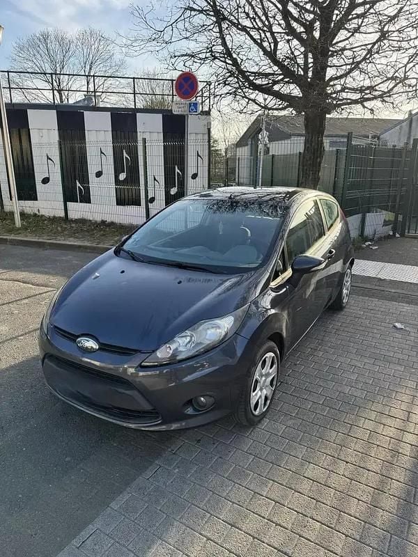 Occasion Ford Fiesta 90 ch (66 kW) 2008 Berline