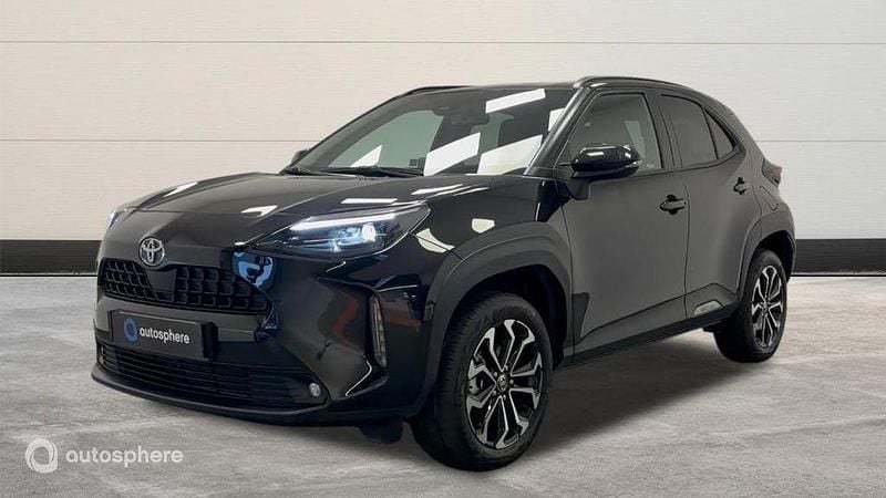 Noir Utilisé 2024 Toyota Yaris Hybrid Design SUV | 23 799 € (Prix juste) - Image 1/4