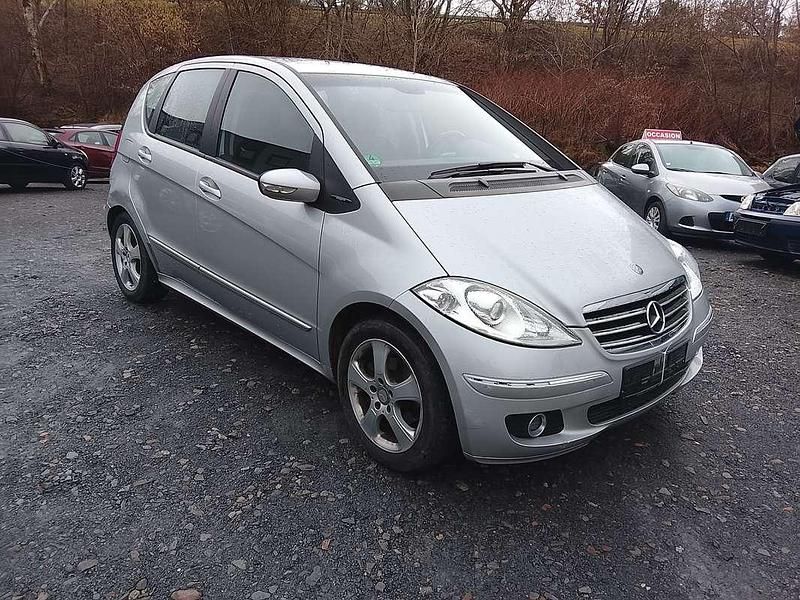 Occasion Mercedes A180 Avantgarde 109 ch (80 kW) 2006 Argent Berline