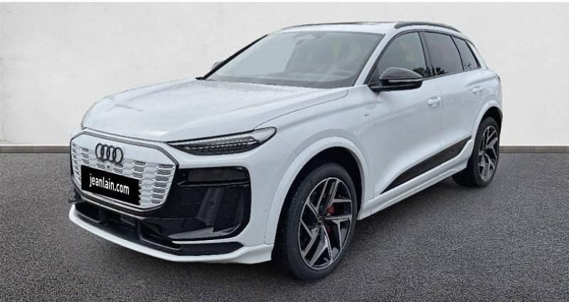 Utilisé 2025 Audi Q6 e-tron S-Line SUV | 91 900 € (Prix cher) - Image 1/4