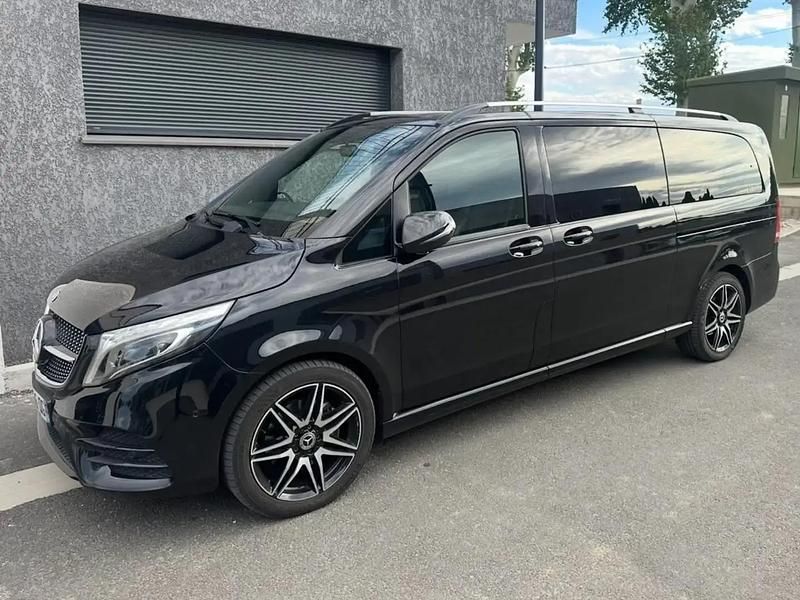 Noir Utilisé 2020 Mercedes V250 Exclusive Monospace | 35 500 € - Image 1/4