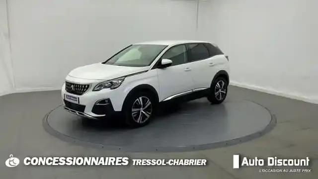 Blanc Utilisé 2019 Peugeot 3008 Allure SUV | 15 290 € (Bon prix) - Image 1/4