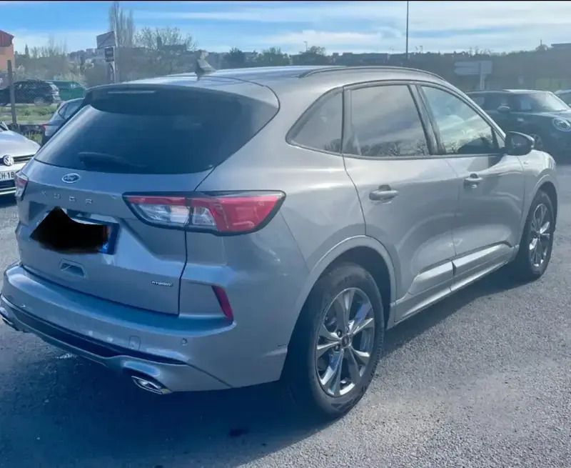 Utilisé 2022 Ford Kuga ST-Line SUV | 27 400 € (Prix cher) - Image 1/4