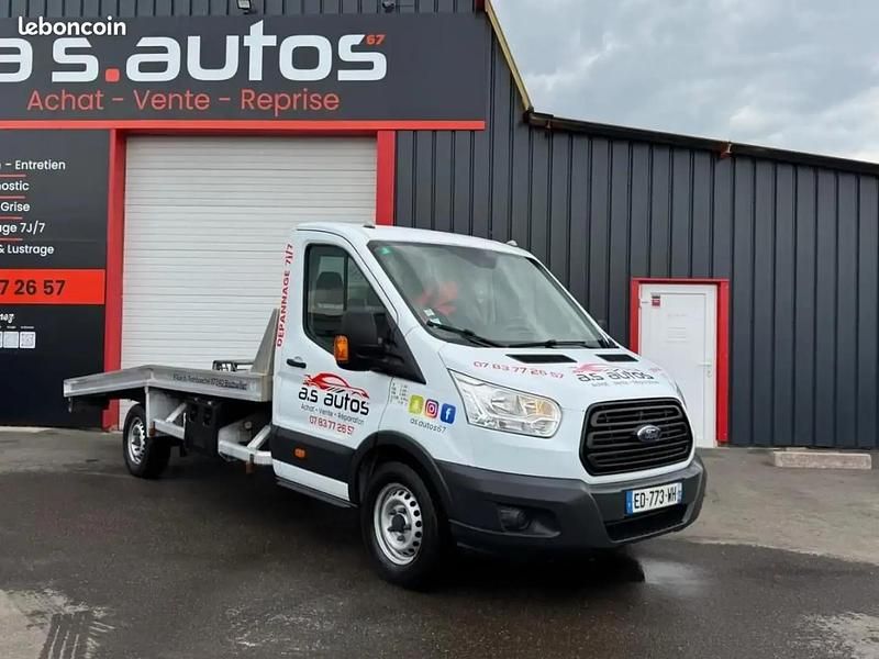Blanc Utilisé 2016 Ford Transit Van | 18 990 € - Image 1/4