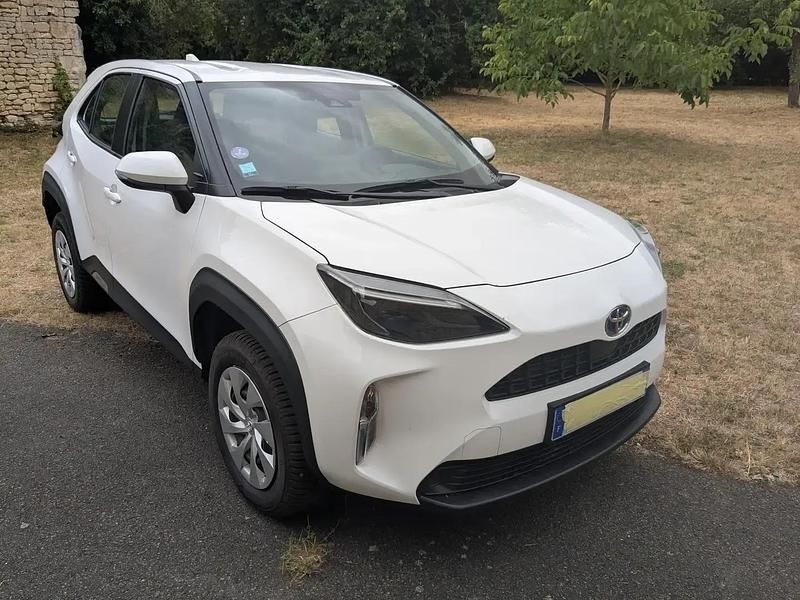 Blanc Occasion 2022 Toyota Yaris Cross SUV | 21 200 € - Image 1/4
