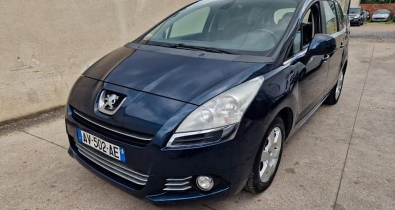 Bleu Utilisé 2010 Peugeot 5008 Monospace | 6 450 € - Image 1/4