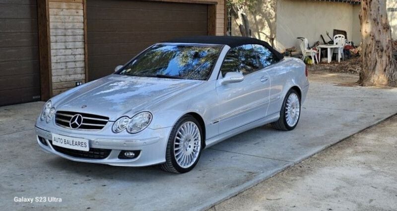 Argent irridium metallise Utilisé 2008 Mercedes 320 Cabriolet | 25 990 € - Image 1/4