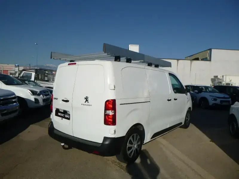 Image 2/4