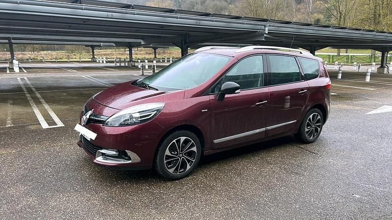 Occasion Renault Grand Scénic III Bose Edition 132 ch (97 kW) 2016 Bordeaux Monospace