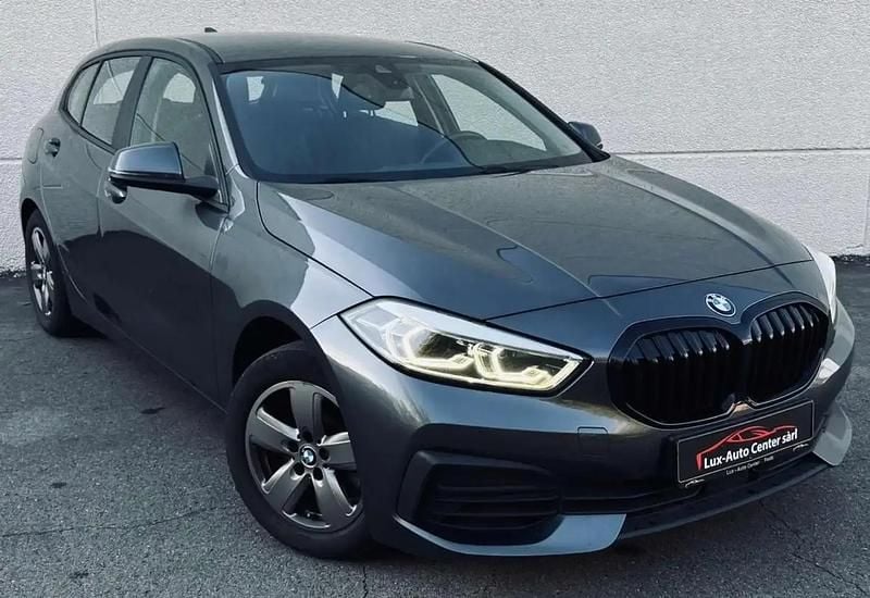 Gris Utilisé 2021 BMW 118 Citadine | 16 900 € (Super prix) - Image 1/4