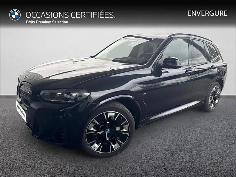 Noir Utilisé 2023 BMW iX3 Impressive SUV | 48 650 € (Prix juste) - Image 1/4