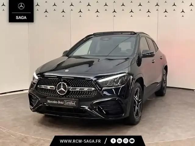 Noir Occasion 2025 Mercedes GLA250 AMG line SUV | 44 800 € (Prix juste) - Image 1/4