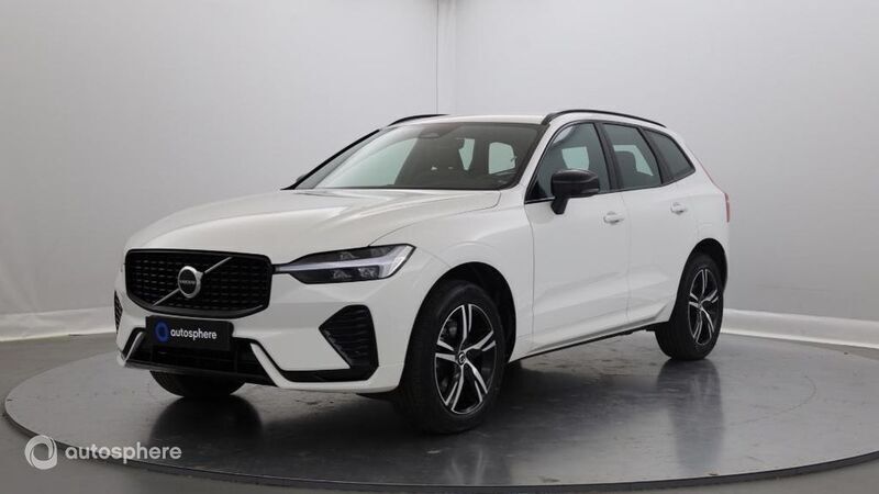Blanc Utilisé 2022 Volvo XC60 R-Design SUV | 34 799 € - Image 1/4