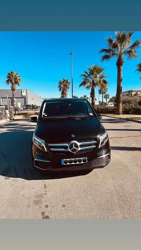 Utilisé 2022 Mercedes V300 Avantgarde Monospace | 49 900 € (Super prix) - Image 1/4