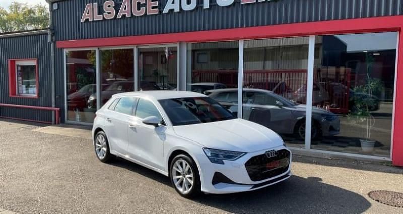 Utilisé 2024 Audi A3 Sportback Design Berline | 26 990 € (Bon prix) - Image 1/4