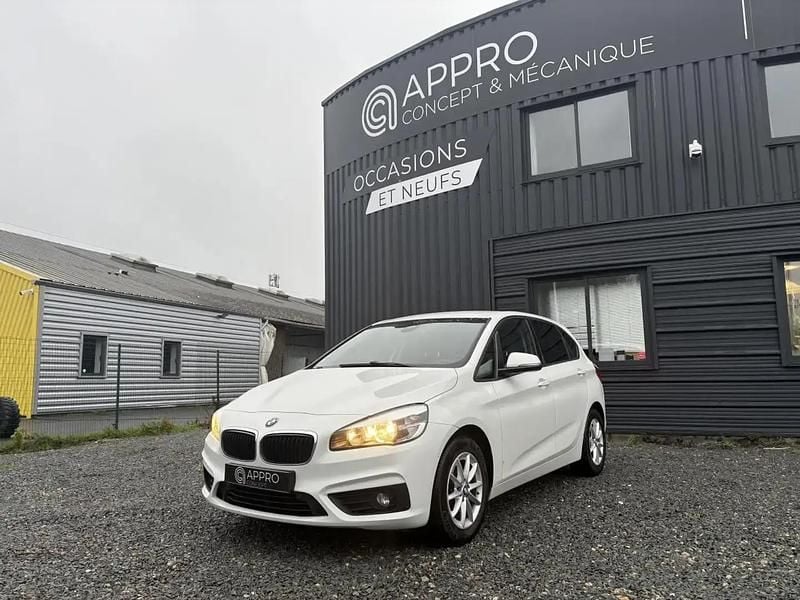 Blanc Occasion 2016 BMW 218 Active Tourer Sport Line Monospace | 15 490 € (Prix juste) - Image 1/4