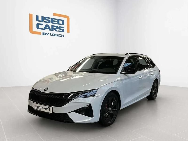 Blanc Occasion 2024 Skoda Octavia RS Break | 38 490 € (Prix juste) - Image 1/4