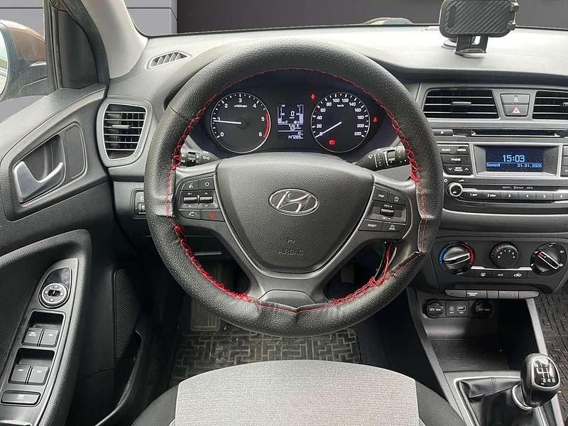 Occasion Hyundai i20 75 ch (55 kW) 2015 Brun Berline