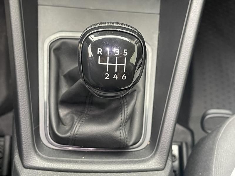 Occasion VW Caddy Business 75 ch (55 kW) 2023 Gris pur Monospace