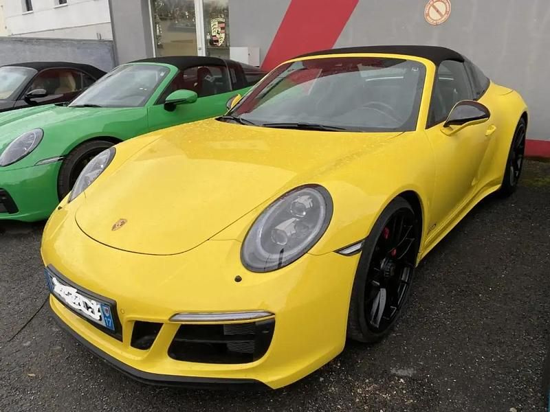 Jaune Utilisé 2018 Porsche 911 Carrera Cabriolet Cabriolet | 135 000 € - Image 1/4