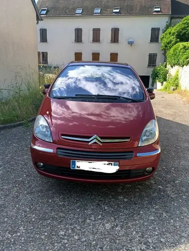 Image 2/4