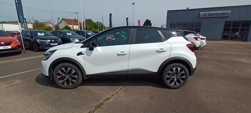 Blanc Utilisé 2024 Renault Captur Evolution SUV | 18 490 € (Prix juste) - Image 1/4