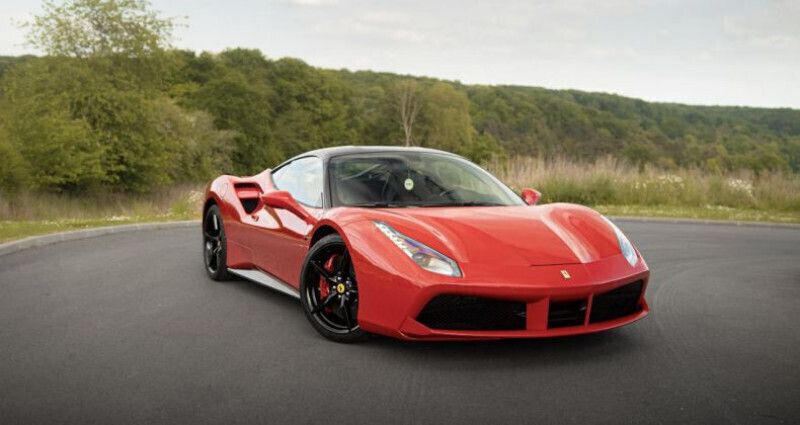 Utilisé 2015 Ferrari 488 Coupé | 218 990 € (Bon prix) - Image 1/4