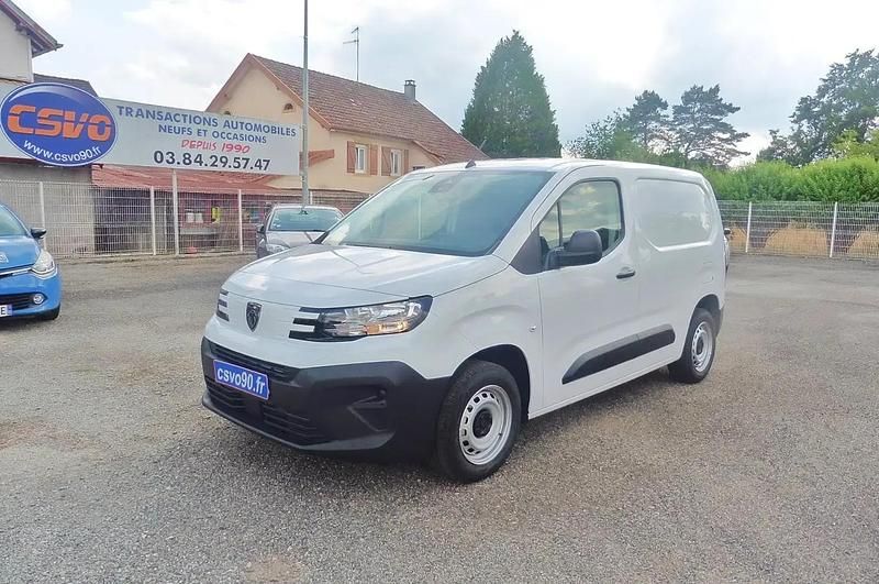 Blanc Nouvelle 2025 Peugeot Partner Van | 17 300 € - Image 1/4
