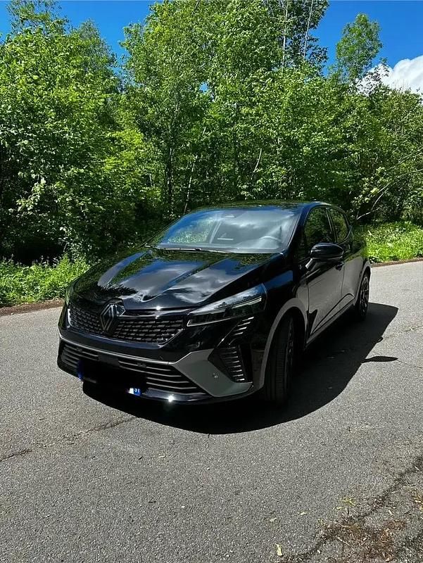 Occasion 2025 Renault Clio V Esprit Alpine Berline | 19 870 € - Image 1/4