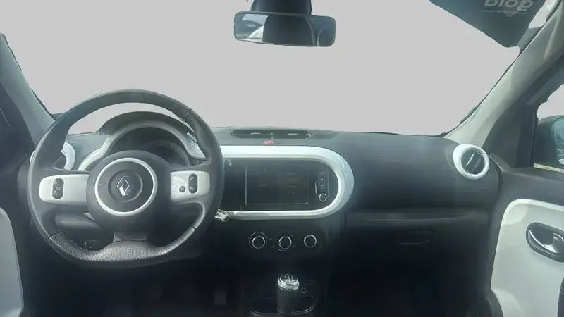 Image 3/4