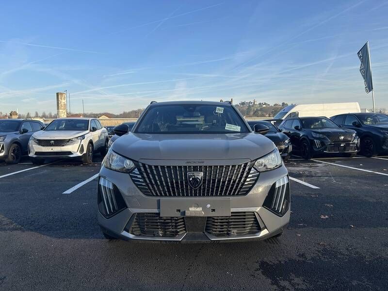 Gris Utilisé 2023 Peugeot 2008 S SUV | 24 600 € - Image 1/3