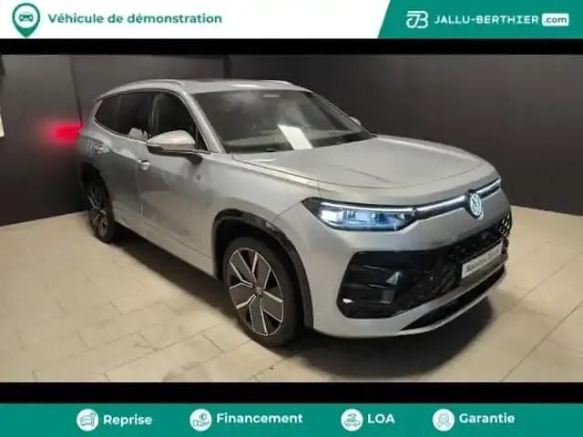 Argent dolomite métallisée Nouvelle 2025 VW Tayron R-line Edition SUV | 54 490 € (Super prix) - Image 1/4