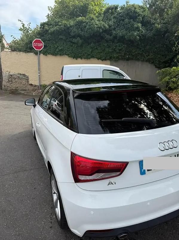 Occasion Audi A1 Ambiente 90 ch (66 kW) 2015 Berline