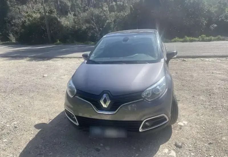 Utilisé 2018 Renault Captur Zen SUV | 12 500 € (Super prix) - Image 1/4