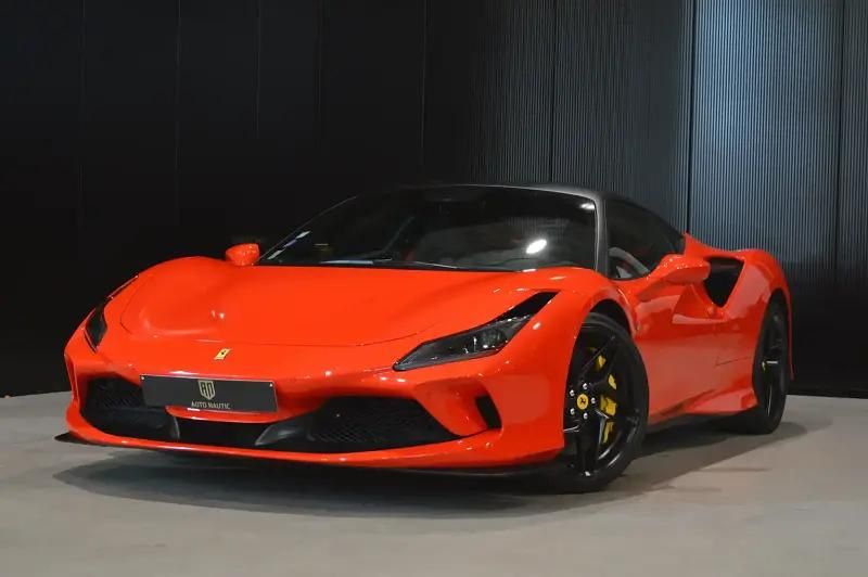 Rouge Utilisé 2021 Ferrari F8 Coupé | 289 000 € - Image 1/4