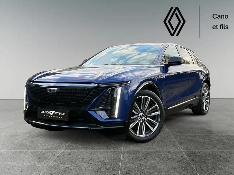Bleu Occasion 2025 Cadillac LYRIQ SUV | 64 990 € - Image 1/4