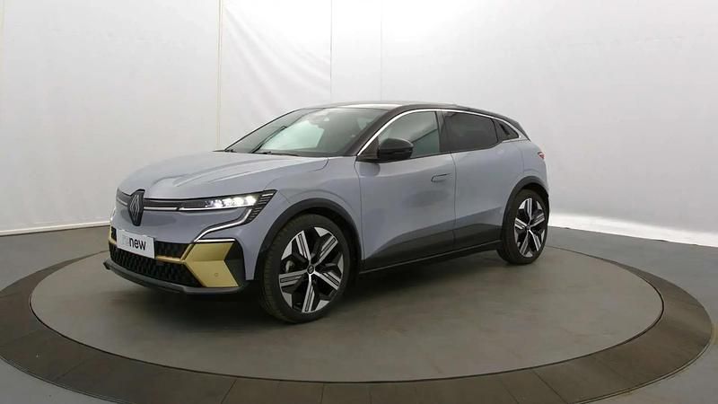 Gris Occasion 2022 Renault Megane E-Tech Iconic Berline | 24 500 € (Prix juste) - Image 1/4