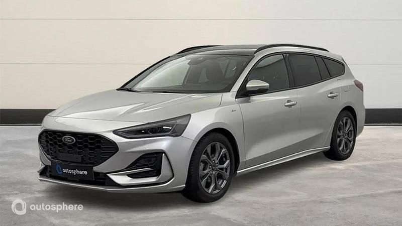Gris Utilisé 2023 Ford Focus ST-Line X Break | 21 499 € (Super prix) - Image 1/4