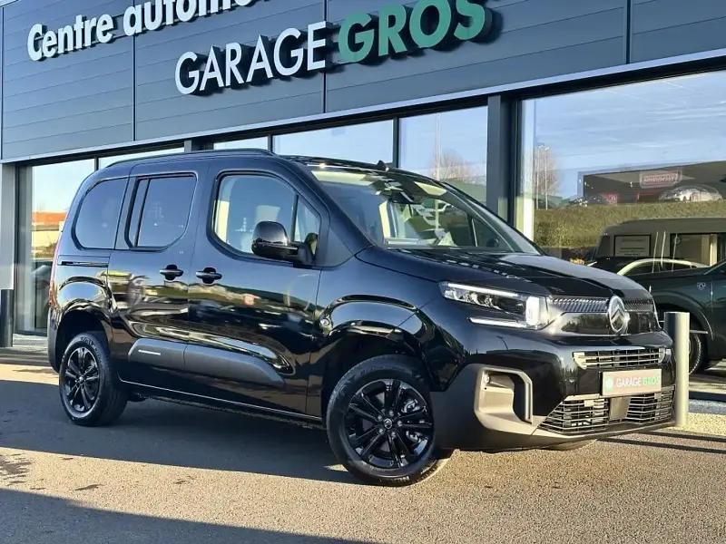 Noir Nouvelle 2025 Citroën Berlingo Monospace | 28 360 € (Prix juste) - Image 1/4