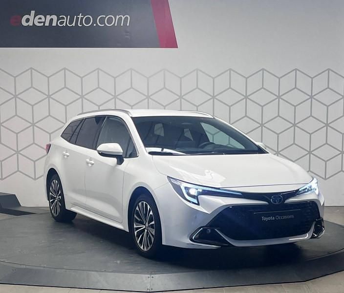 Occasion Toyota Corolla Design 140 ch (102 kW) 2025 Break