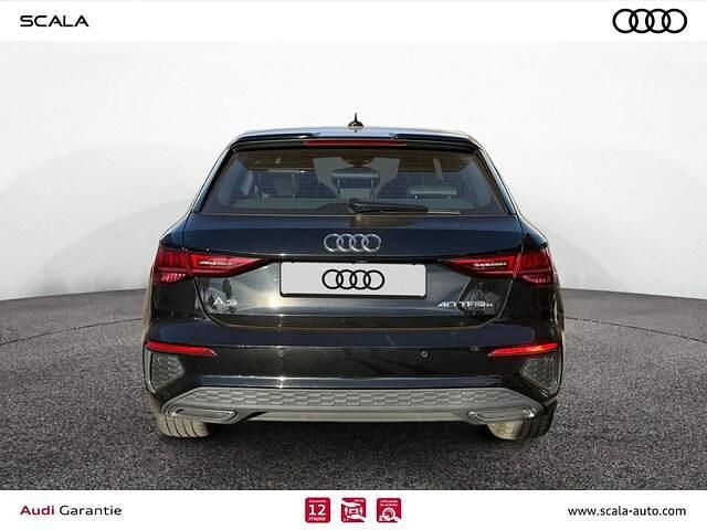 Occasion Audi A3 Sportback e-tron S-Line 150 ch (110 kW) 2023 Noir mythe métallisé Citadine