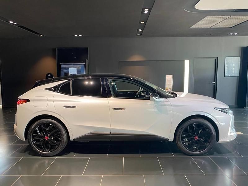 Nouvelle DS Automobiles DS4 Performance 131 ch (96 kW) 2025 Noir Berline