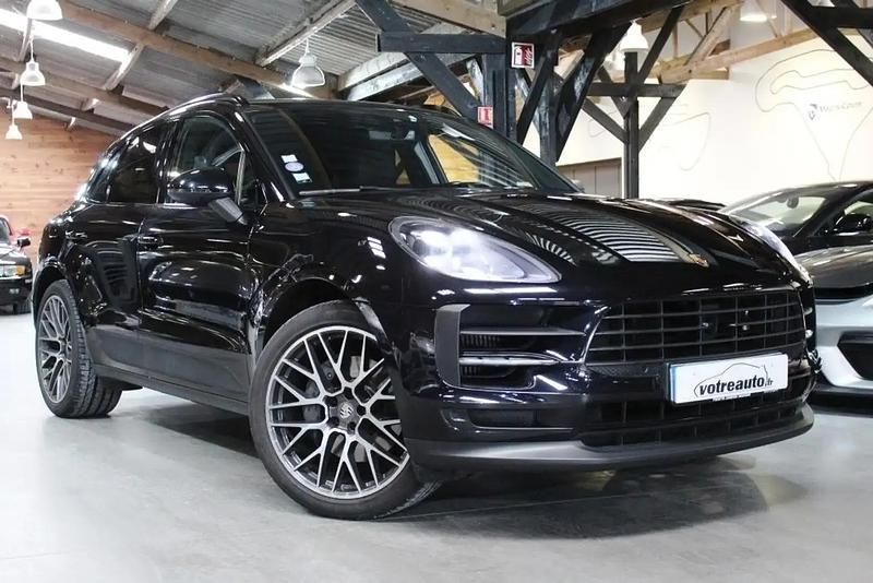Noir Occasion 2019 Porsche Macan SUV | 45 900 € (Prix assez cher) - Image 1/4