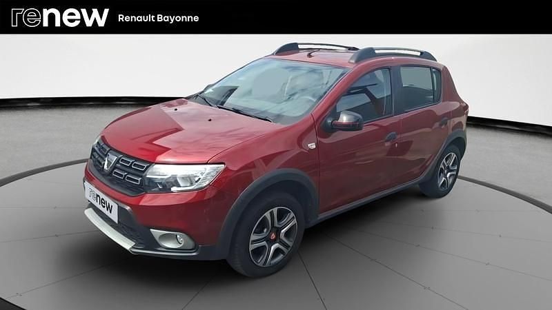 Rouge Utilisé 2019 Dacia Sandero Citadine | 12 290 € (Prix juste) - Image 1/4