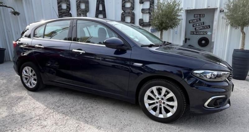 Utilisé 2017 Fiat Tipo Lounge Berline | 7 990 € (Prix juste) - Image 1/4