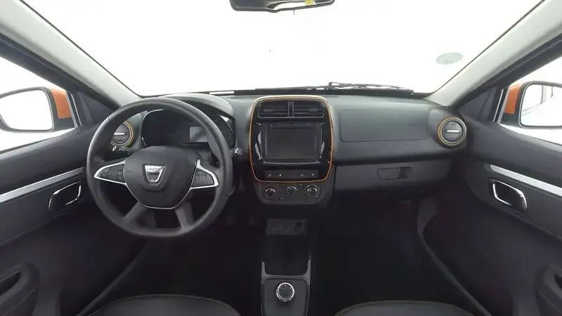 Image 3/4