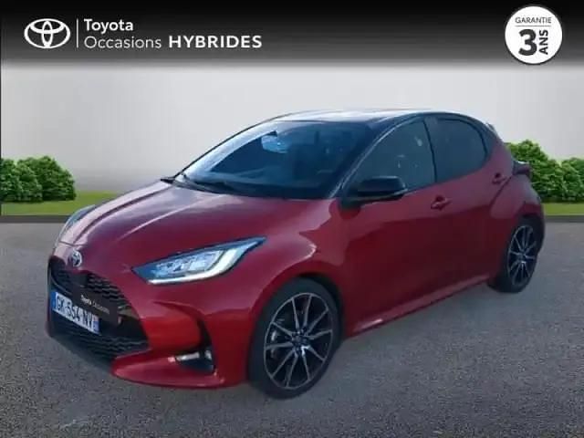Noir Utilisé 2022 Toyota Yaris Hybrid Sport Berline | 20 990 € (Prix juste) - Image 1/4
