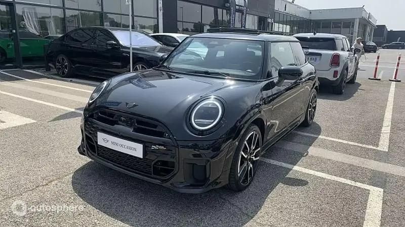 Noir Utilisé 2024 Mini John Cooper Works Citadine | 35 999 € (Prix cher) - Image 1/4
