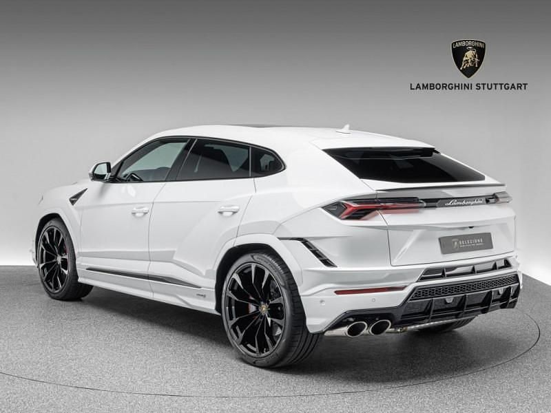 Nouvelle Lamborghini Urus 666 ch (489 kW) 2025 SUV